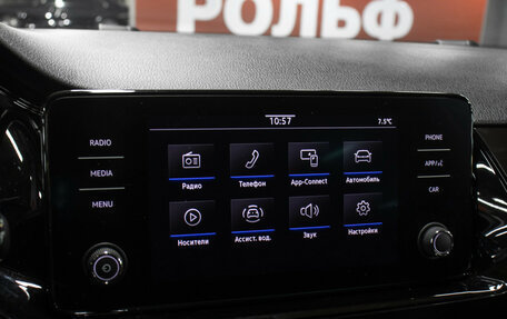 Volkswagen Polo VI (EU Market), 2022 год, 1 698 000 рублей, 21 фотография