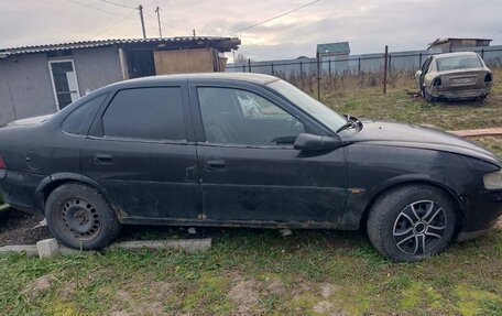 Opel Vectra B рестайлинг, 1998 год, 130 000 рублей, 2 фотография