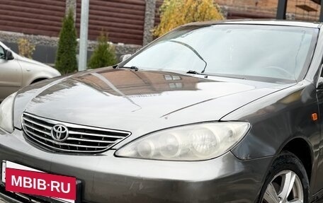 Toyota Camry V40, 2004 год, 490 000 рублей, 3 фотография