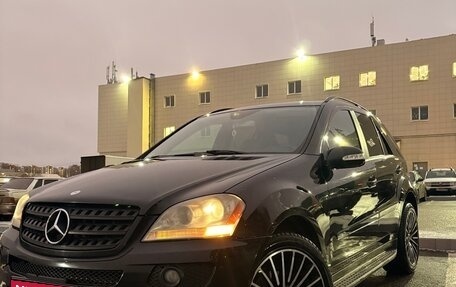 Mercedes-Benz M-Класс, 2005 год, 800 000 рублей, 1 фотография
