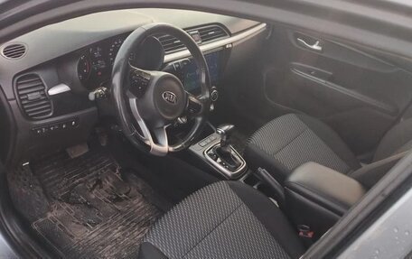 KIA Rio IV, 2018 год, 1 400 000 рублей, 6 фотография