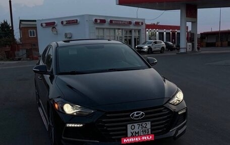 Hyundai Elantra VI рестайлинг, 2016 год, 1 600 000 рублей, 4 фотография