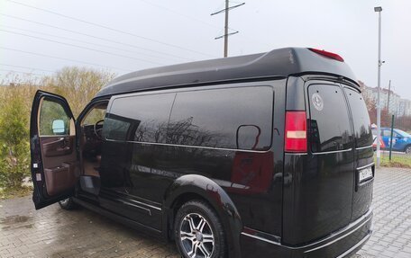 Chevrolet Express II, 2011 год, 2 590 000 рублей, 4 фотография