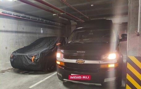 Chevrolet Express II, 2011 год, 2 590 000 рублей, 10 фотография