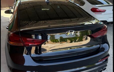 Hyundai Elantra VI рестайлинг, 2016 год, 1 600 000 рублей, 12 фотография