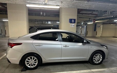 Hyundai Solaris II рестайлинг, 2018 год, 1 480 000 рублей, 3 фотография