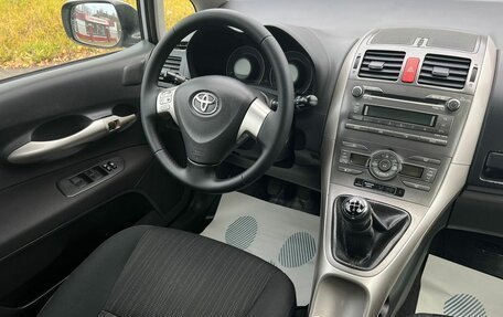 Toyota Auris II, 2007 год, 679 000 рублей, 9 фотография