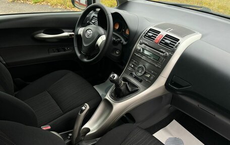 Toyota Auris II, 2007 год, 679 000 рублей, 10 фотография