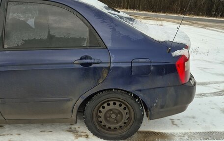 KIA Cerato I, 2005 год, 400 000 рублей, 23 фотография