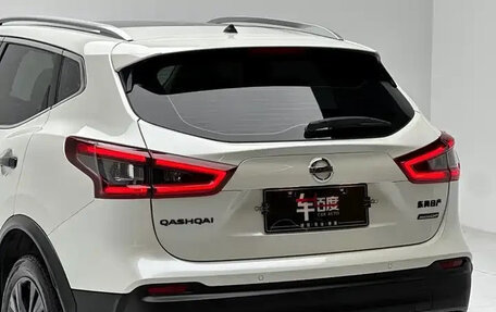 Nissan Qashqai, 2023 год, 2 100 000 рублей, 2 фотография