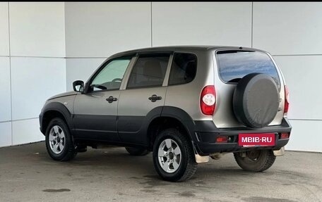 Chevrolet Niva I рестайлинг, 2019 год, 780 000 рублей, 7 фотография