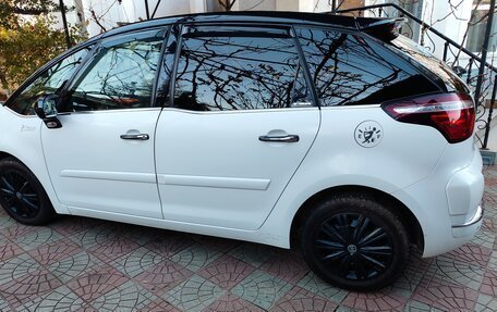 Citroen C4 Picasso II рестайлинг, 2012 год, 780 000 рублей, 3 фотография