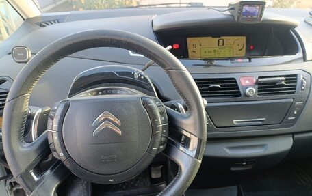 Citroen C4 Picasso II рестайлинг, 2012 год, 780 000 рублей, 18 фотография