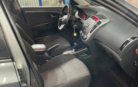 KIA cee'd I рестайлинг, 2010 год, 800 000 рублей, 10 фотография