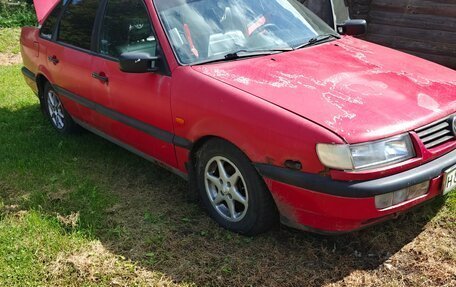 Volkswagen Passat B4, 1994 год, 100 000 рублей, 3 фотография