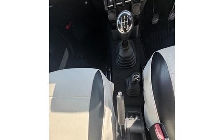 Suzuki Jimny, 2022 год, 800 000 рублей, 32 фотография