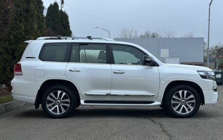 Toyota Land Cruiser 200, 2017 год, 6 700 000 рублей, 13 фотография