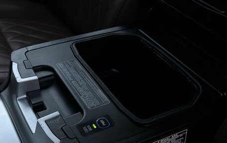 Toyota Land Cruiser 200, 2017 год, 6 700 000 рублей, 33 фотография