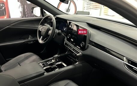 Lexus RX IV рестайлинг, 2025 год, 7 495 000 рублей, 4 фотография