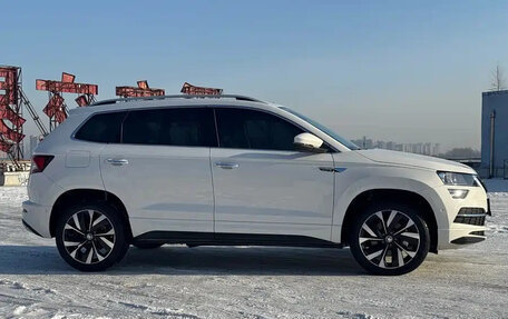 Skoda Karoq I, 2022 год, 2 181 911 рублей, 4 фотография