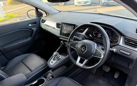 Renault Captur II, 2023 год, 1 820 000 рублей, 5 фотография