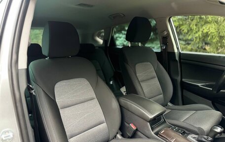 Hyundai Tucson III, 2019 год, 2 240 000 рублей, 13 фотография