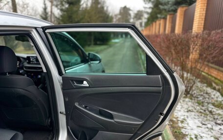 Hyundai Tucson III, 2019 год, 2 240 000 рублей, 14 фотография