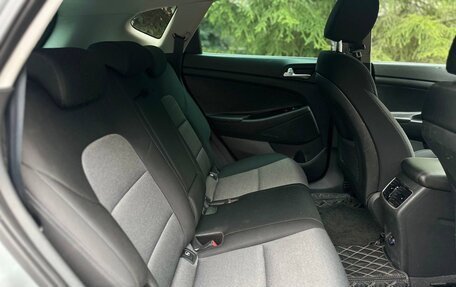 Hyundai Tucson III, 2019 год, 2 240 000 рублей, 16 фотография