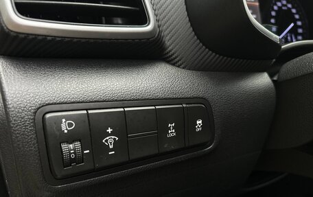 Hyundai Tucson III, 2019 год, 2 240 000 рублей, 24 фотография