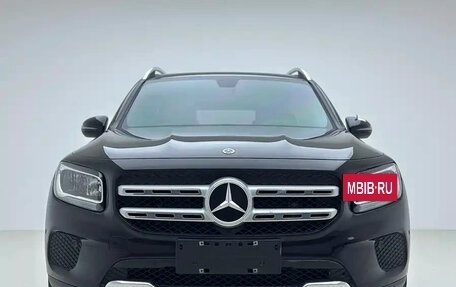 Mercedes-Benz GLB, 2022 год, 2 576 911 рублей, 2 фотография