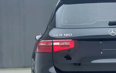 Mercedes-Benz GLB, 2022 год, 2 576 911 рублей, 8 фотография