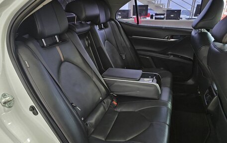 Toyota Camry, 2019 год, 2 835 000 рублей, 22 фотография