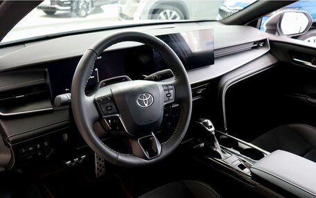 Toyota Camry, 2025 год, 4 990 000 рублей, 11 фотография