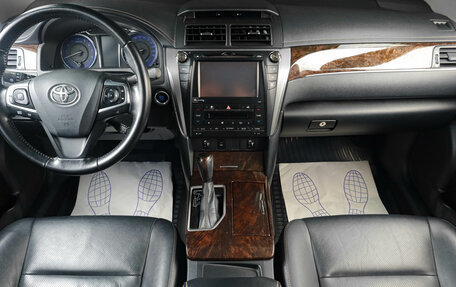 Toyota Camry, 2017 год, 2 659 000 рублей, 13 фотография