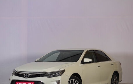 Toyota Camry, 2017 год, 2 659 000 рублей, 4 фотография