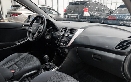 Hyundai Solaris II рестайлинг, 2014 год, 899 000 рублей, 13 фотография