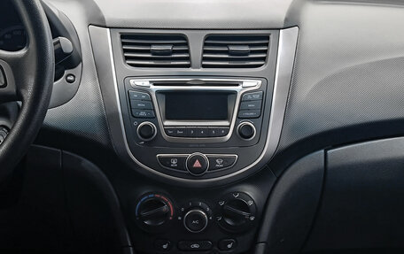 Hyundai Solaris II рестайлинг, 2014 год, 899 000 рублей, 18 фотография