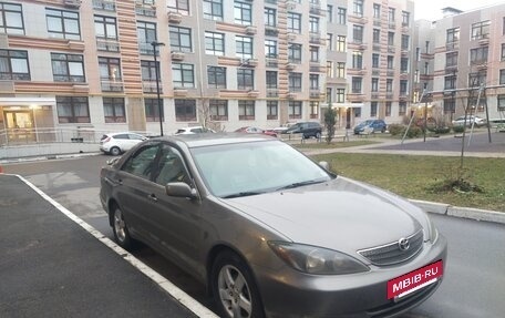 Toyota Camry V40, 2002 год, 780 000 рублей, 2 фотография