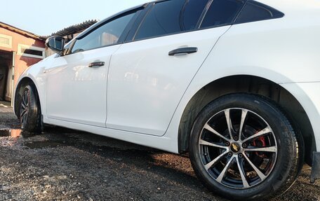 Chevrolet Cruze II, 2011 год, 680 000 рублей, 4 фотография