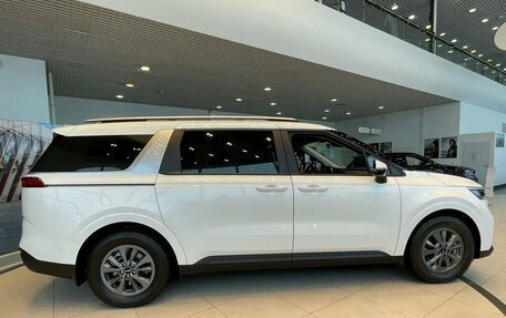 KIA Carnival, 2025 год, 6 890 000 рублей, 5 фотография