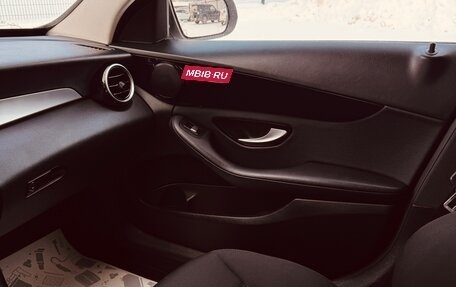 Mercedes-Benz C-Класс, 2017 год, 2 200 000 рублей, 17 фотография