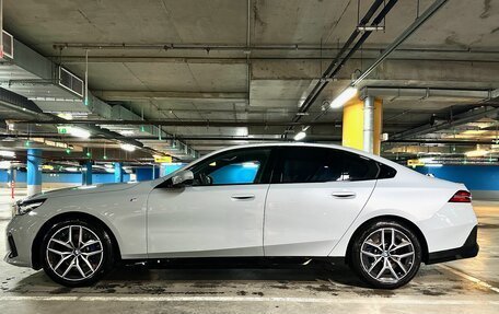 BMW 5 серия, 2024 год, 7 800 000 рублей, 11 фотография