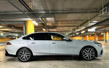BMW 5 серия, 2024 год, 7 800 000 рублей, 7 фотография
