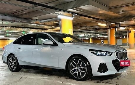 BMW 5 серия, 2024 год, 7 800 000 рублей, 6 фотография