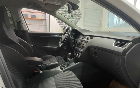 Skoda Octavia, 2015 год, 1 210 000 рублей, 10 фотография