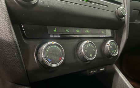 Skoda Octavia, 2015 год, 1 210 000 рублей, 16 фотография