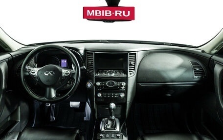 Infiniti FX II, 2012 год, 1 799 585 рублей, 14 фотография