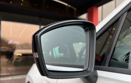 Volkswagen Tiguan II, 2020 год, 2 300 000 рублей, 19 фотография