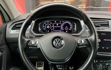 Volkswagen Tiguan II, 2020 год, 2 300 000 рублей, 16 фотография
