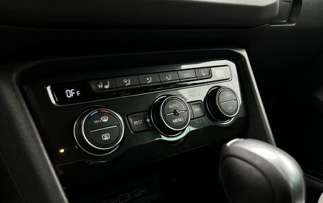 Volkswagen Tiguan II, 2020 год, 2 300 000 рублей, 27 фотография